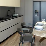 Super Attico Βερμπάνια