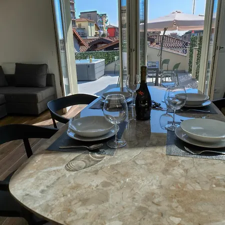 Super Attico Apartment