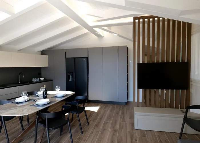 Lejlighed Super Attico Verbania